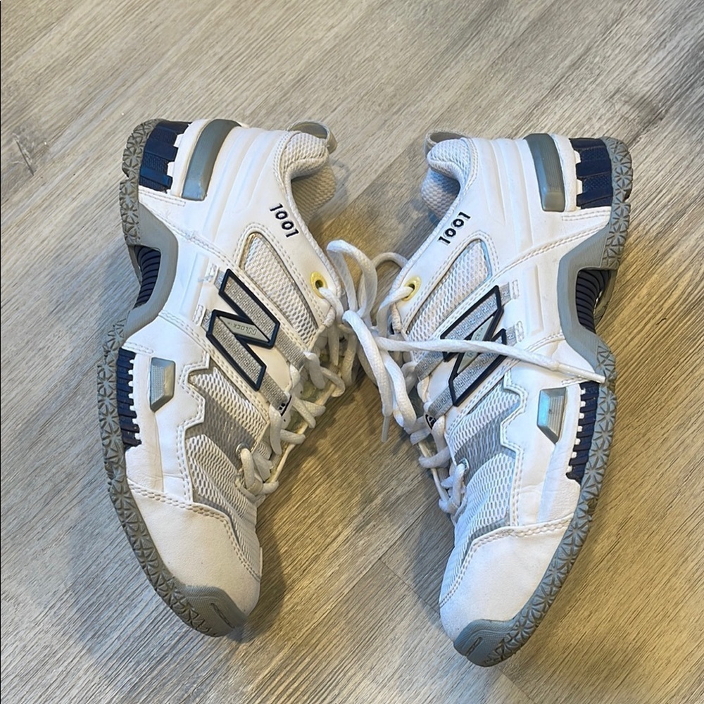New Balance 1001 Tennis White Sneakers Size 7 - Picture 3 of 10